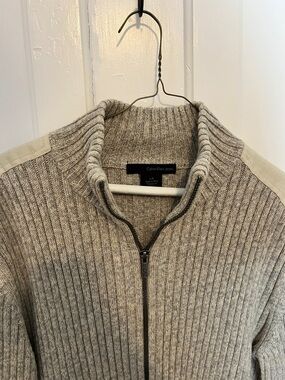 Calvin Klein Jeans Men's Ribbed Zip-Up Sweater - Light Gray with Cream Accents